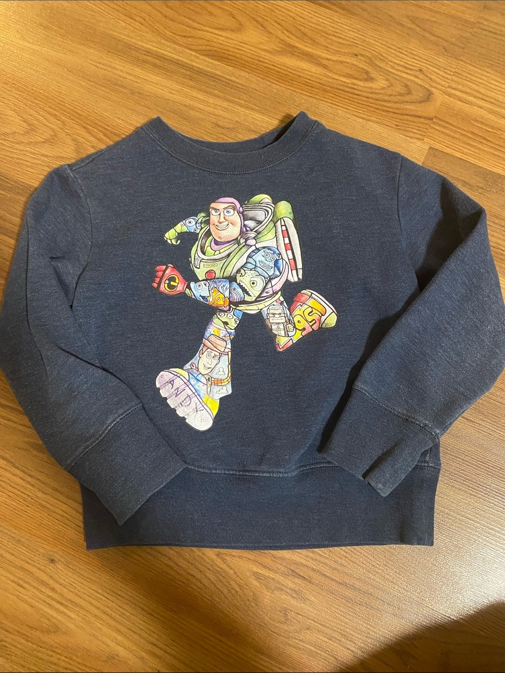 ✨8/$10. Athletic Works. Buzz Lightyear KidsSweatshirt. XS